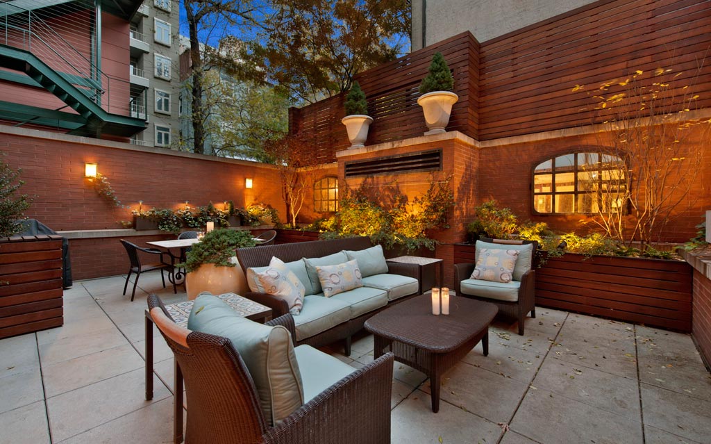 Pat Miller Designs - Landscape Designer - Slider04